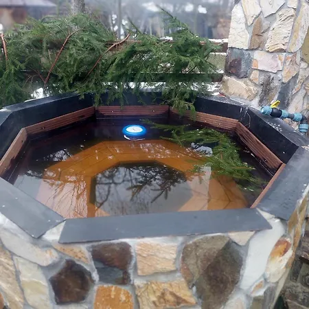 коло гір Hotel