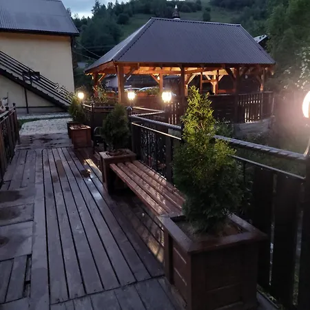 коло гір Hotel