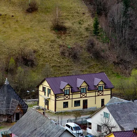 коло гір Kolochava