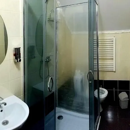 коло гір Hotel Kolochava