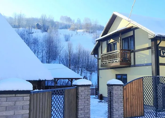 Hotel коло гір *
