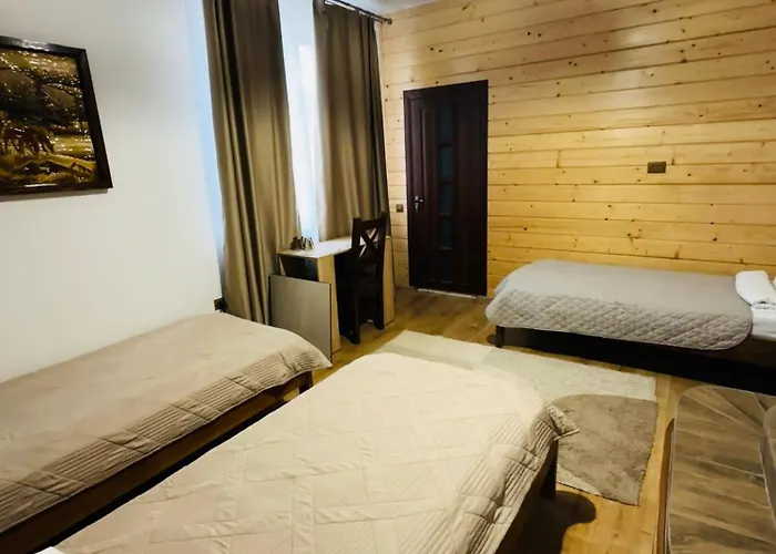 коло гір Hotel Kolochava