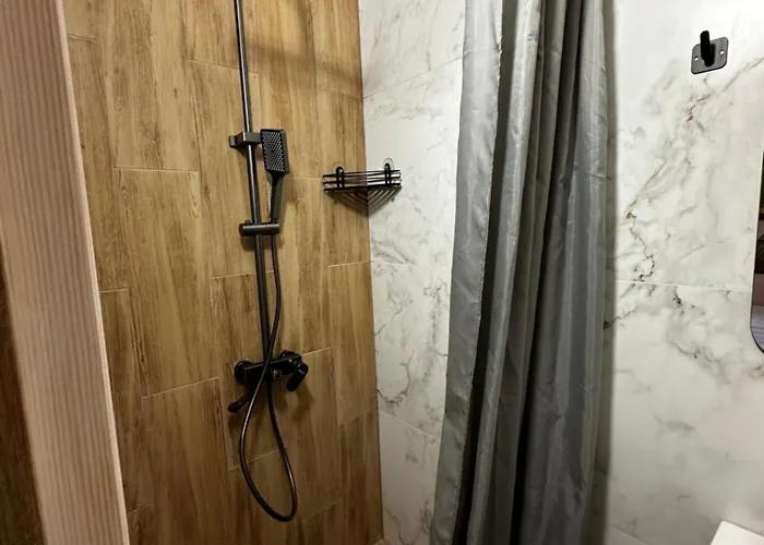 коло гір Hotel *