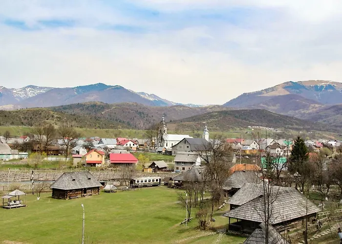 коло гір * Kolochava