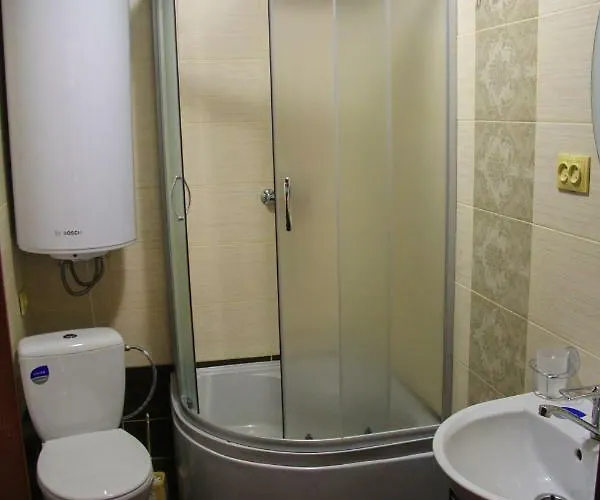 коло гір Hotel Kolochava